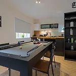 Pool Table High End 2-Bedroom Apartment