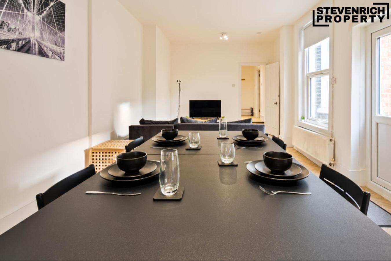 Pool Table High End 2-bedroom Apartamento
